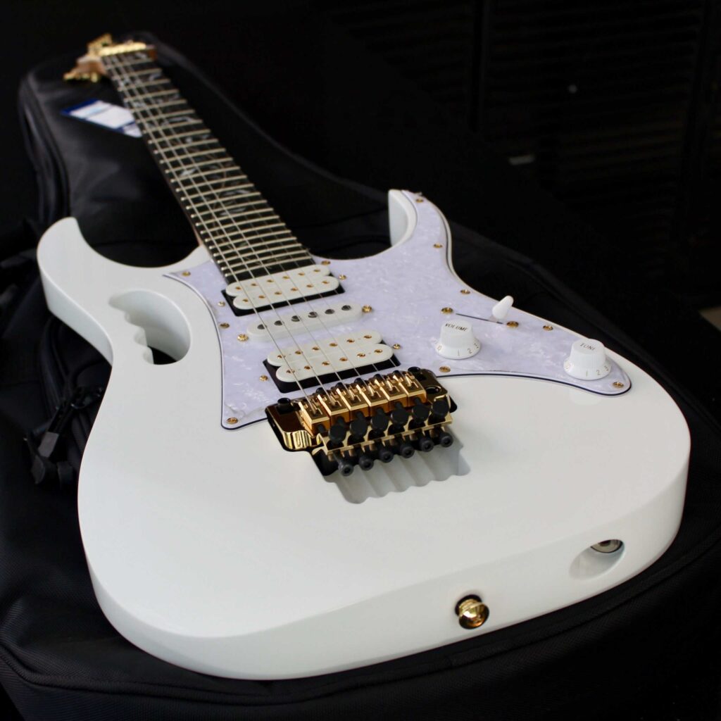 Ibanez JEM7VP Signature Steve Vai White