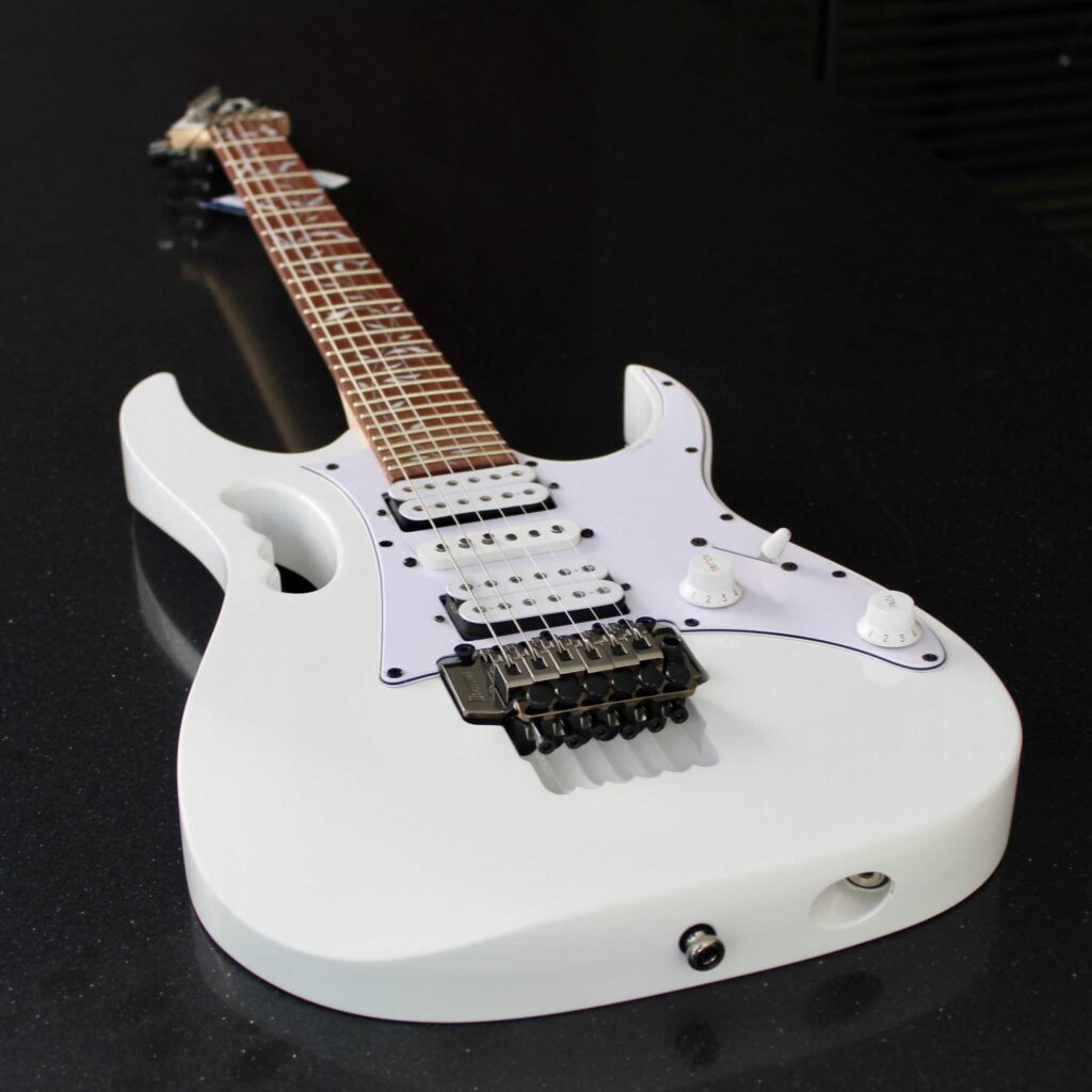 Ibanez JEMJR Signature Steve Vai White